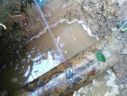 托克逊楼顶漏水维修公司分享下漏水检测的原理